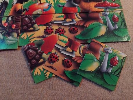 Kartonove puzzle,