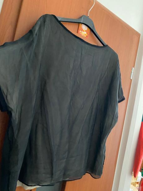 Krásna bluzka s kamienkami, m