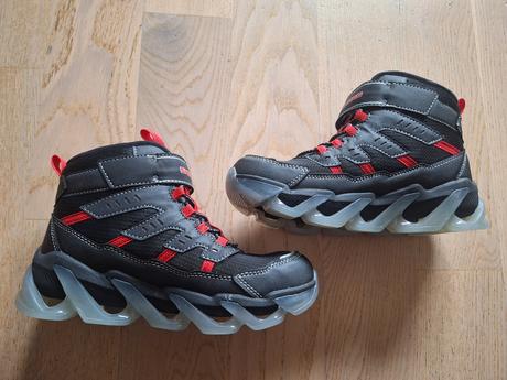 Topánky, skechers,35