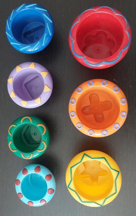 Stohovateľné kelímky, 