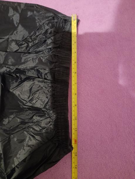 Odev do dažďa m, m