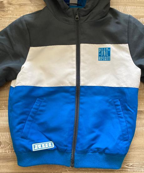 Krásna prechodná bundička, 122