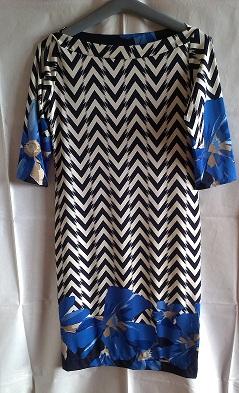 Úžasné úpletové šaty veľ. s -nenosené, s