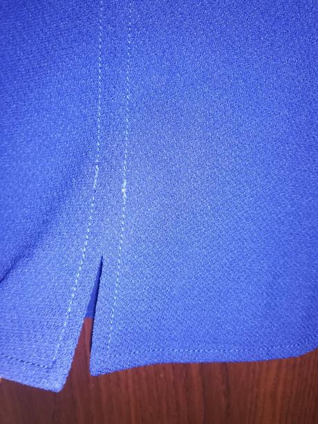 Kráľovsky modrá kratšia blúzka, m