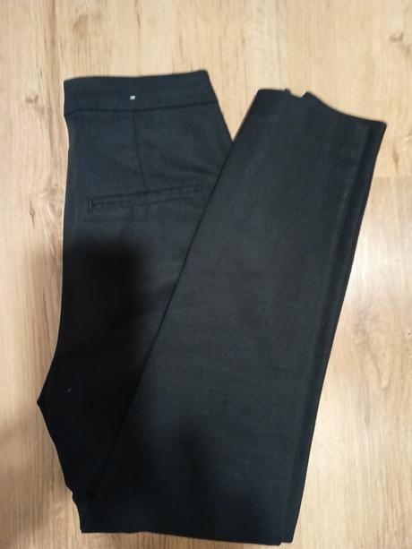 Málo nosené 7/8 nohavice bik bok 34-36, s