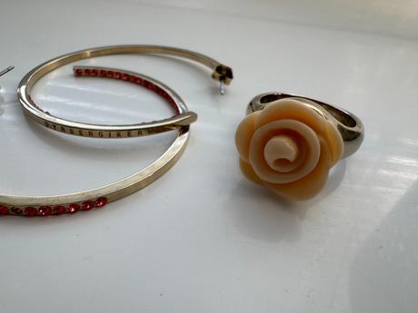 Dyrberg/kern - náušnice a prsteň, 