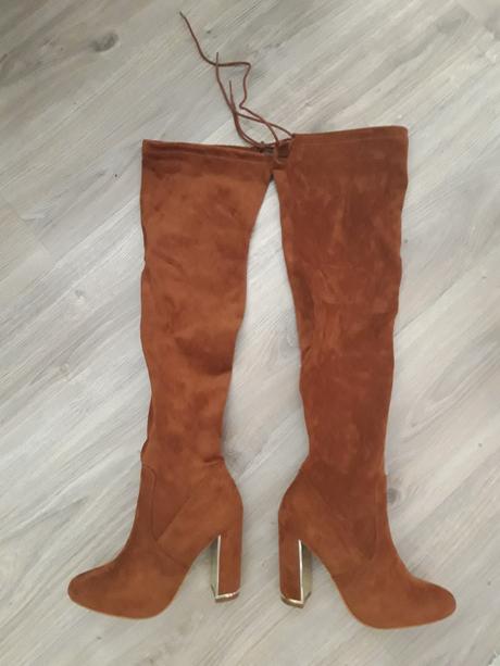 Elegantné vysoké čižmičky, 37