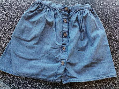 Dievcenska sukna h&m vel. 140, h&m,140