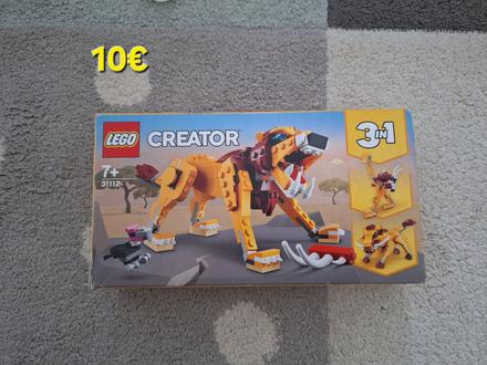 Lego creator 31112 divoky lev,