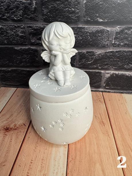 Ručne vyrábané sadrové dekorácie, 