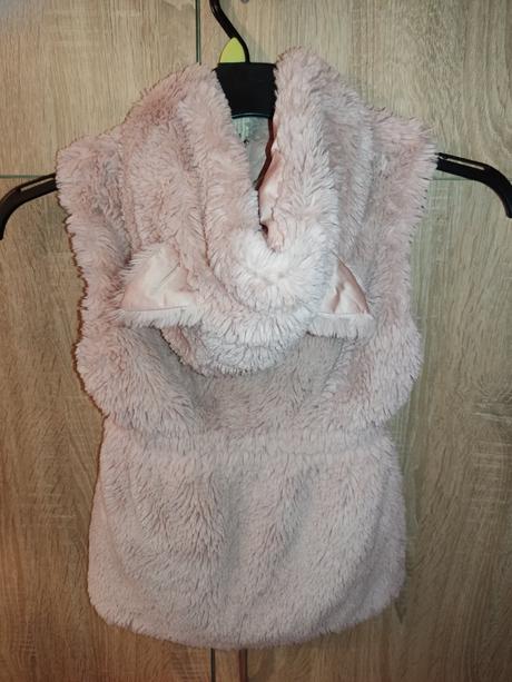 Obojstranná vesta, 122