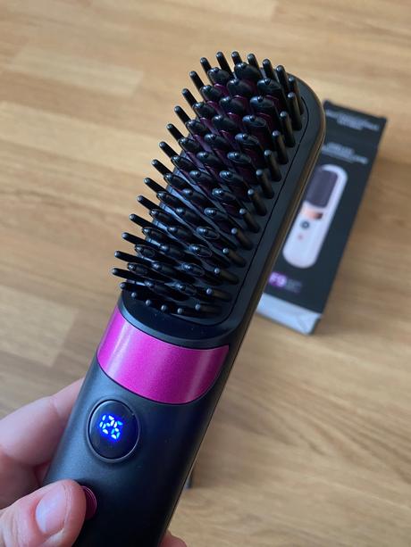 Bezdrôtová žehliaca kefa na vlasy , nepoužitá, 