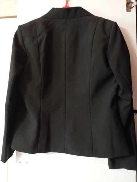 Čierny 3 dielny kostým, 42