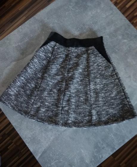 Sukňa, amisu,32