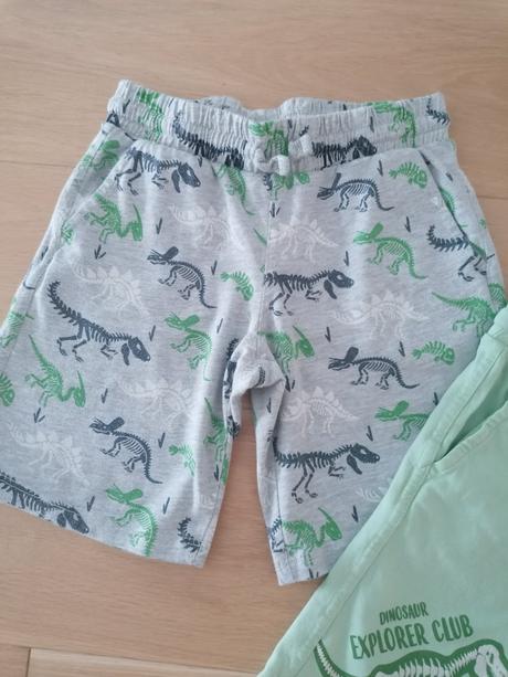 2x kraťasy, c&a,122