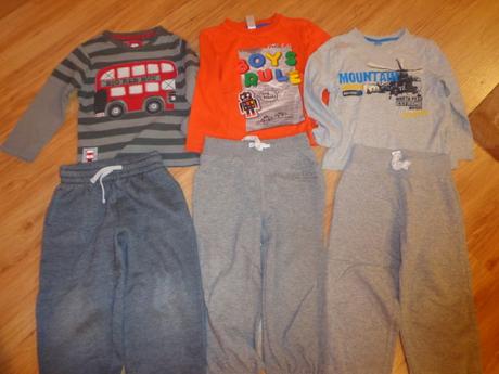 Tepláky , topolino,104