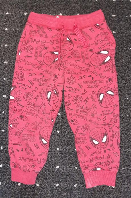Balíček spiderman cca 98-104, 86–98