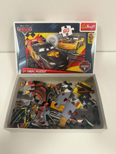 Detské puzzle trefl disney cars autá 60,