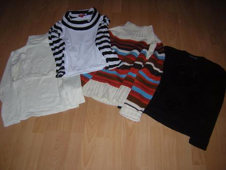 4 ks dámske pulóvre, 36