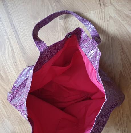 Velka nakupna vikendova plazova taska, 