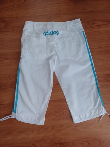 Športové trojštvrťové nohavice, adidas,s