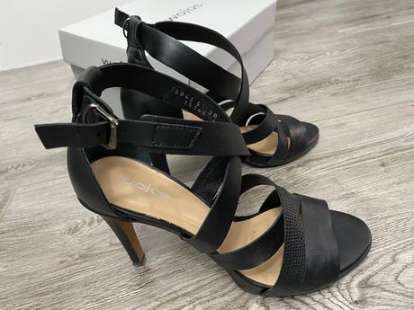 Wojas kožené sandale, 38