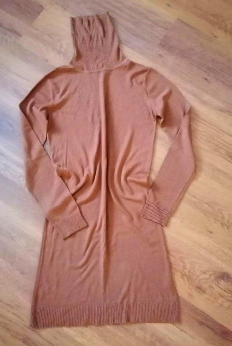 Predĺžený svetrík, tu,s