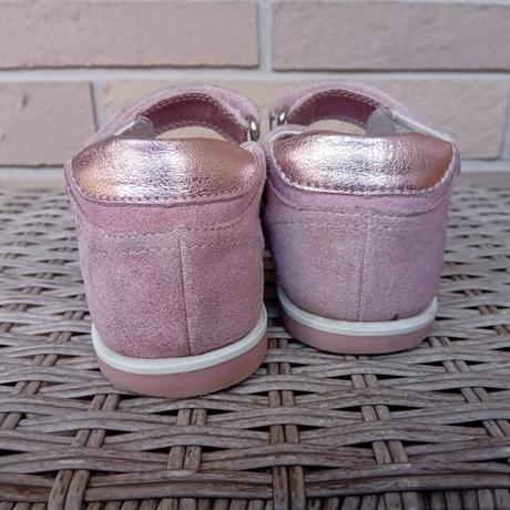 Sandálky, protetika,30