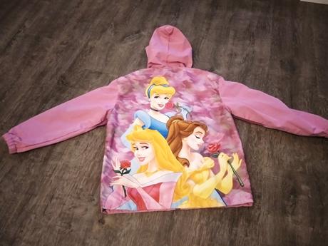 Prechodná vetrovka, disney,146