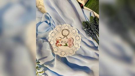 Kľúčenka s príveskom zo živice, 