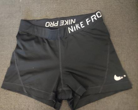 Športové kraťasy, nike,xs