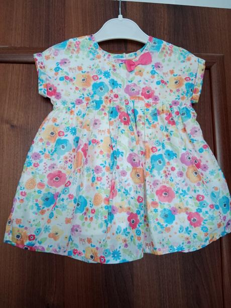 Kvetinové šaty, f&f,74