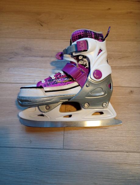 Celoročné korčule, 33