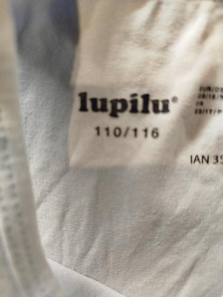 Tielko s hruškou, lupilu,110