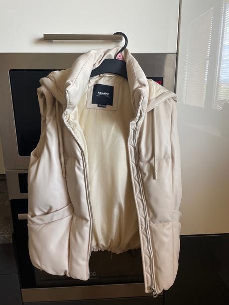 Béžová vesta pull and bear, pull&bear,s