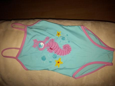 Cele plavky s morskym konikom, cherokee,104