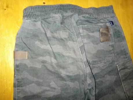 Maskáčové nohavice, decathlon,128