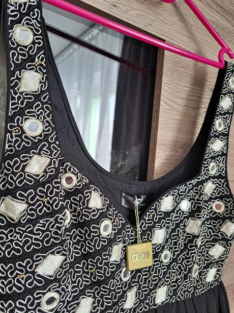 Elegantné šaty, xs