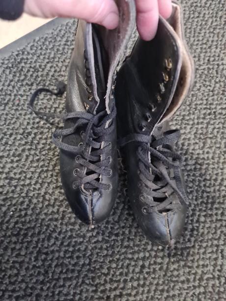 Korčule kožené, botas,36