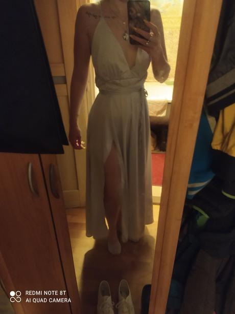 Spoločenské šaty, 