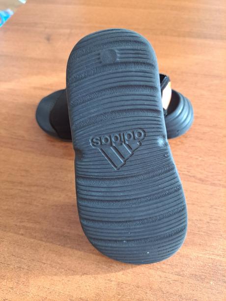 Sandalky adidas v.25, adidas,25