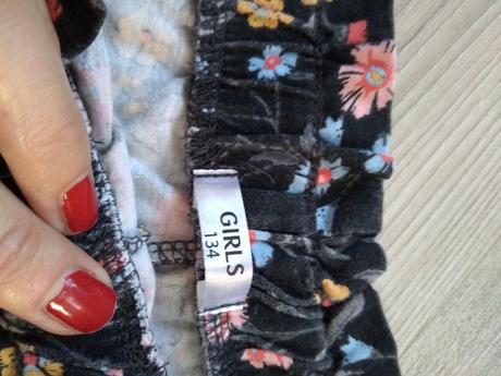 Kratase, girl2girl,134