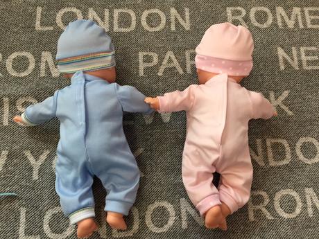 Babiky dvojcata, chlapcek a dievcatko,