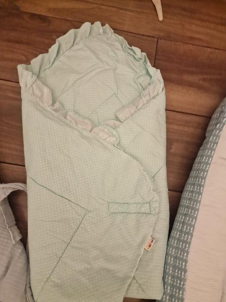 Hniezdo a 2x zavinovacka, 