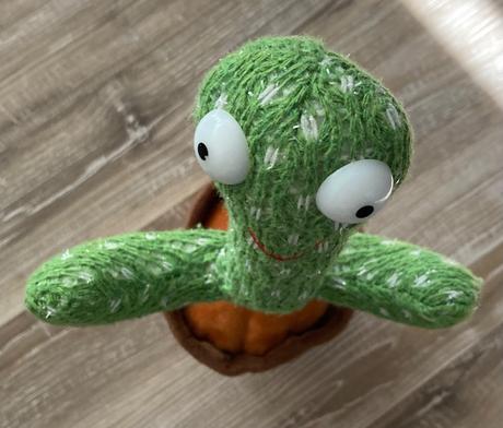 Tancujú,spievajúci kaktus, 