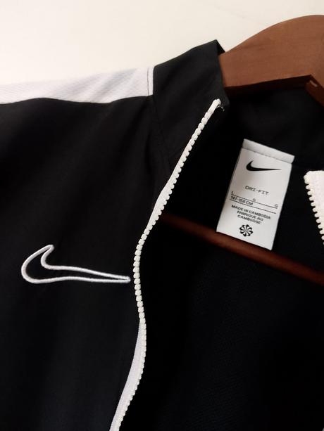 Nike bunda 146-158, nike,152