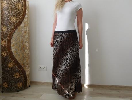 Plysovaný tyl suknička dlhá 90 cm,, 36
