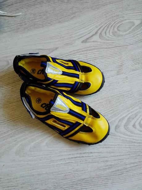 Tenisky č.28-29,pestré žlté aju do vody, 28