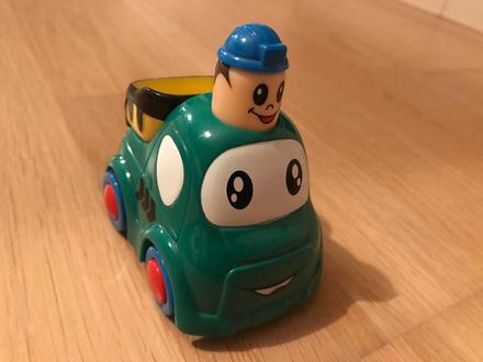 Plastové autíčko, 