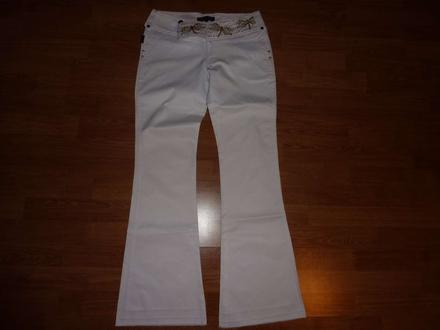 Biele nohavice, 36